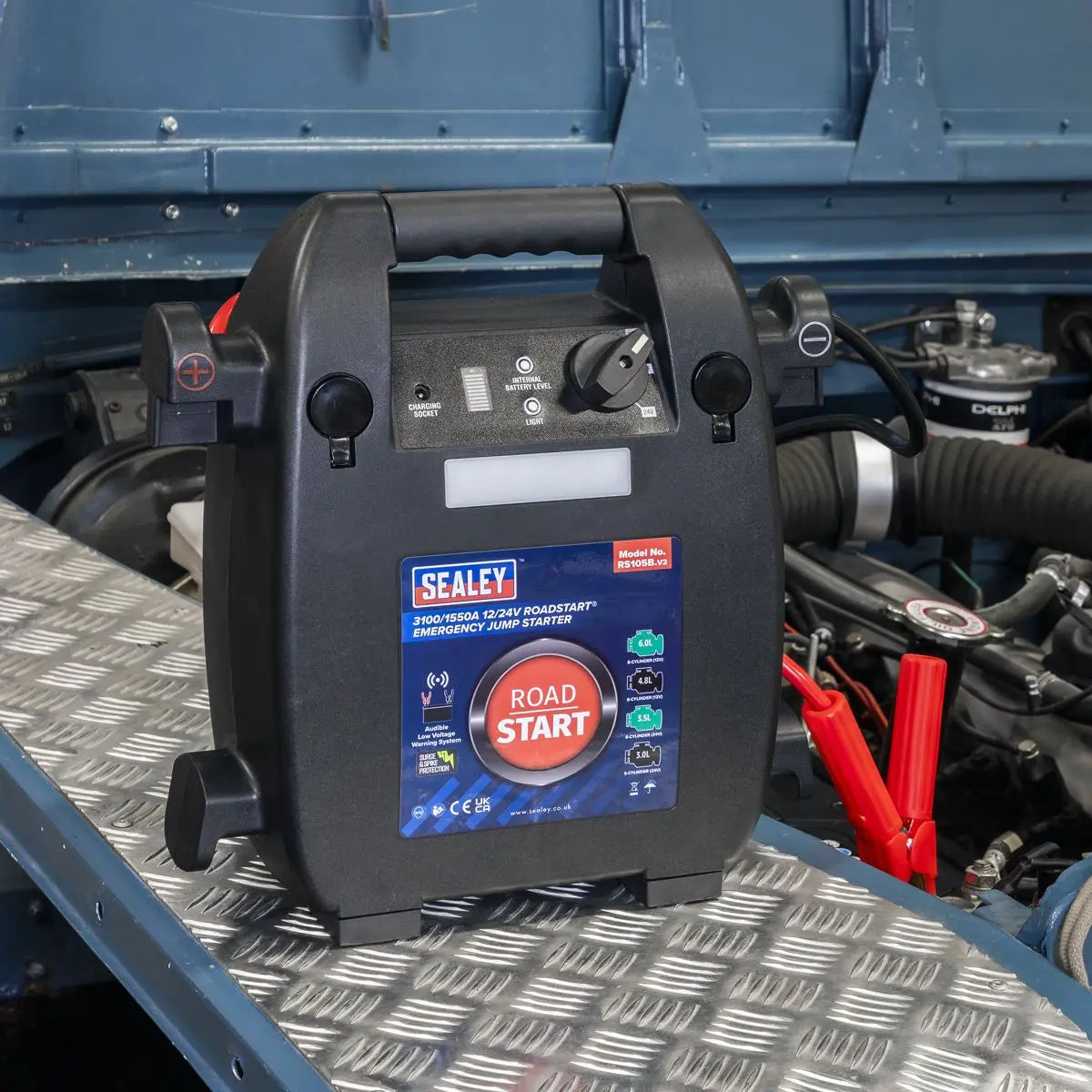 Sealey RoadStart® Emergency Jump Starter 12/24V 6L 8-Cylinder