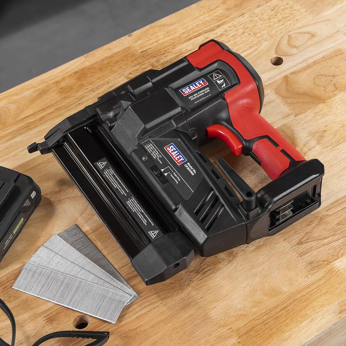 Sealey SV20 Series 18G Cordless Nail/Staple Gun 20V - Body Only - White Rose Tools