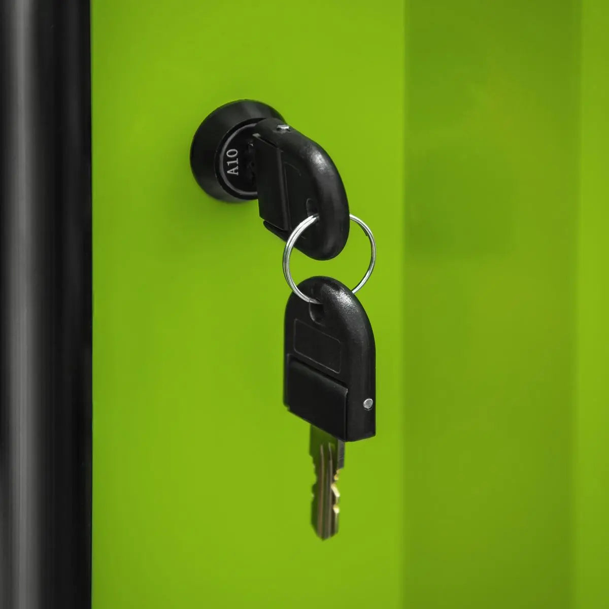 Sealey Superline Pro Side Locker with Castors 1864mm White Rose Tools