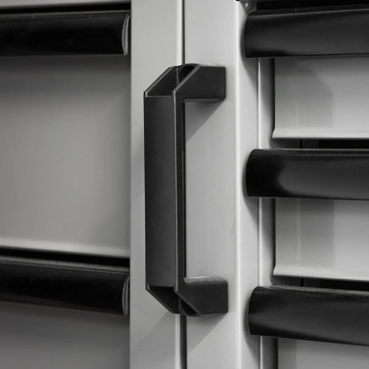 Sealey Superline Pro Superline PRO® Black Edition Storage System with Rubber Wood Worktop 2.04m White Rose Tools