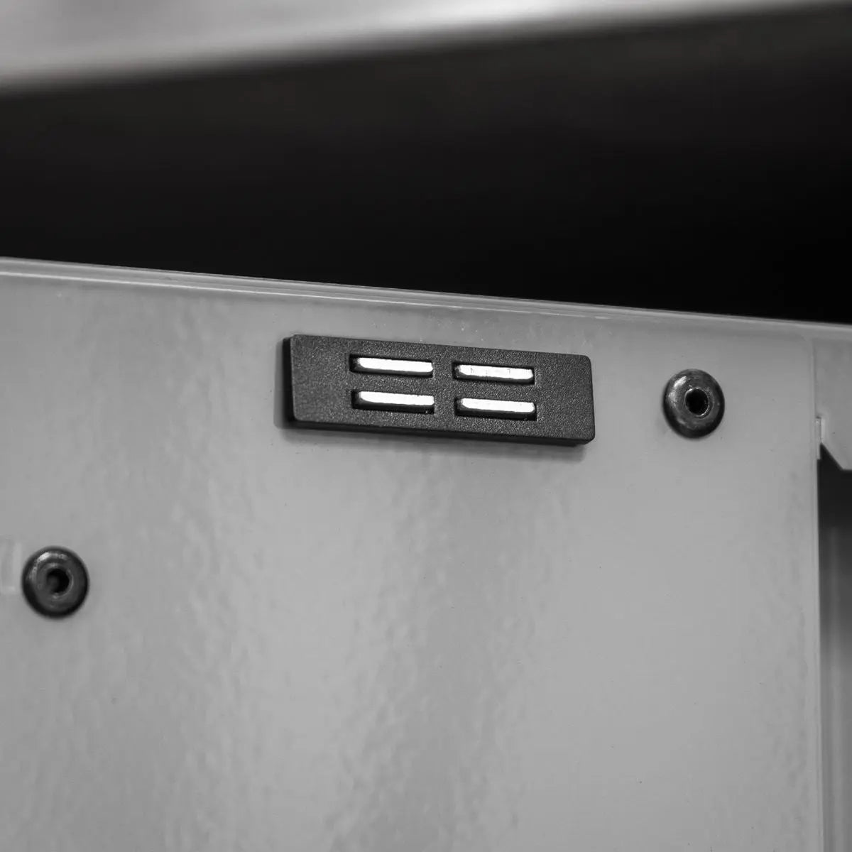 Sealey Superline Pro Superline PRO® Black Edition Storage System with Stainless Worktop 2.04m White Rose Tools