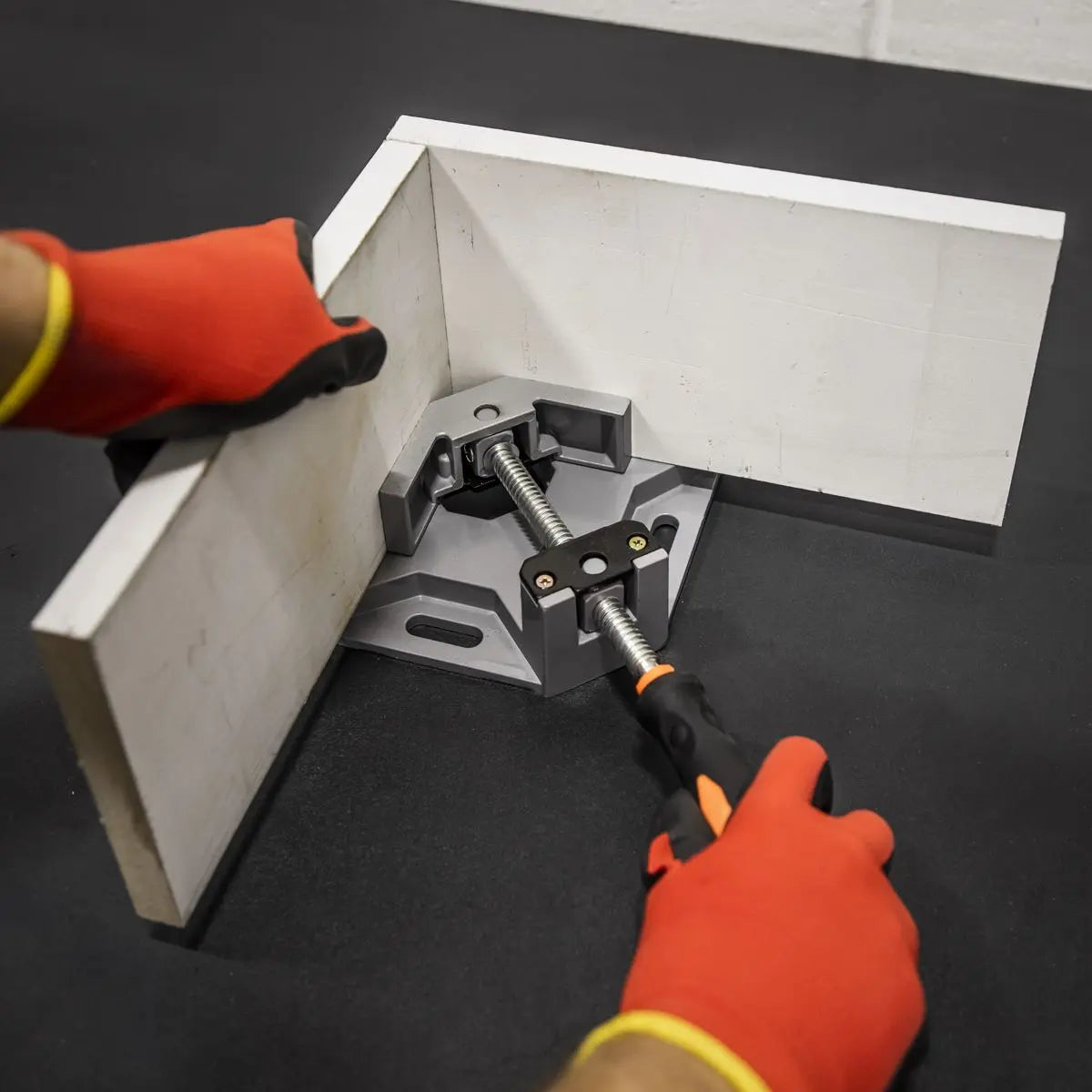 Sealey Swing Jaw Corner Clamp White Rose Tools