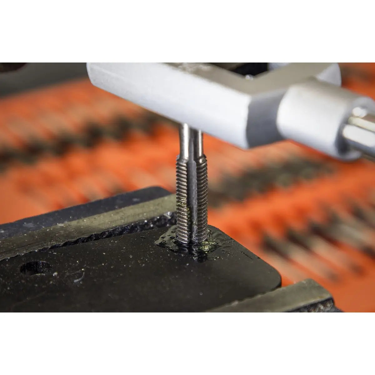 Sealey Tap & Die Set 110pc Metric