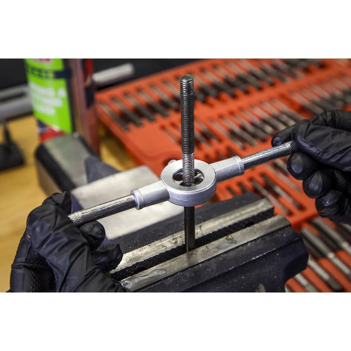 Sealey Tap & Die Set 110pc Metric