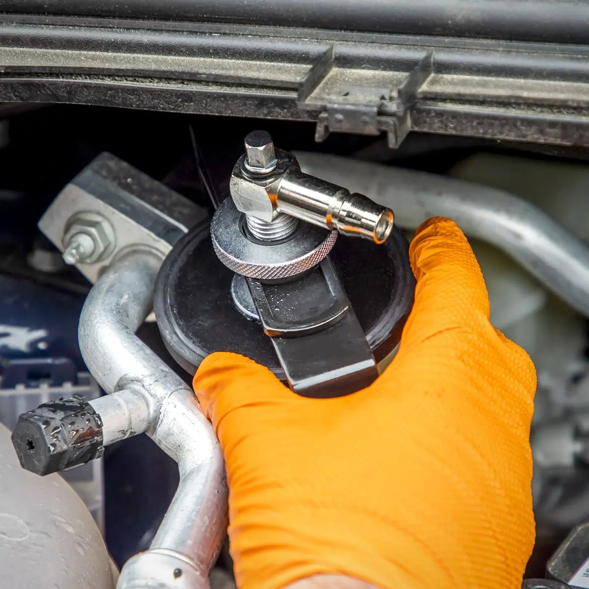 Sealey Universal Adaptor Brake & Clutch Bleeder Cap  White Rose Tools