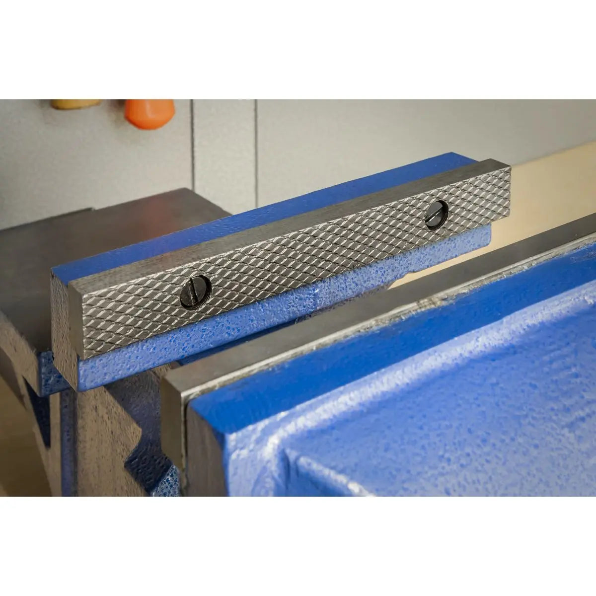 Sealey Vice 200mm Fixed Base Professional Heavy-Duty