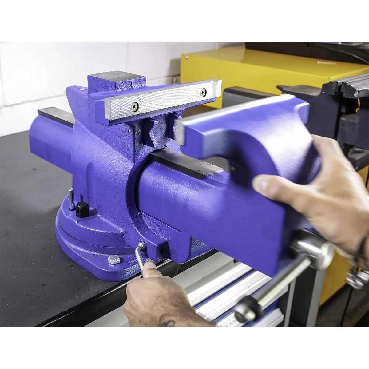 Sealey Vice 200mm Quick Action Swivel Base Cast Iron