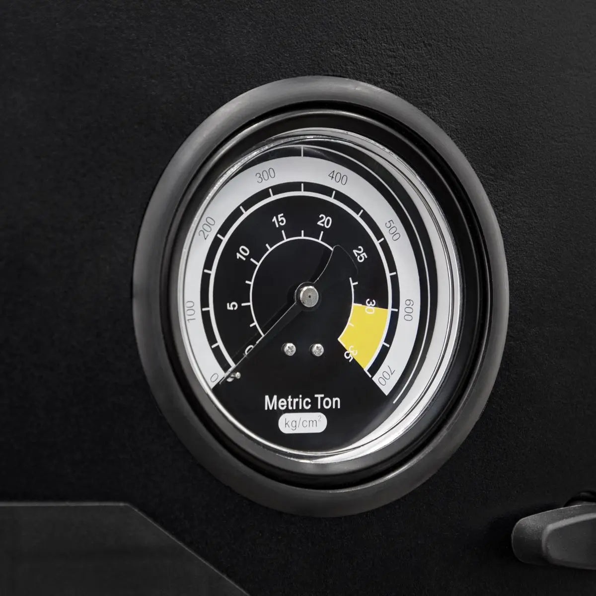 Sealey Viking Floor Type Air/Hydraulic Press with Sliding Ram & Foot Pedal 30 Tonne