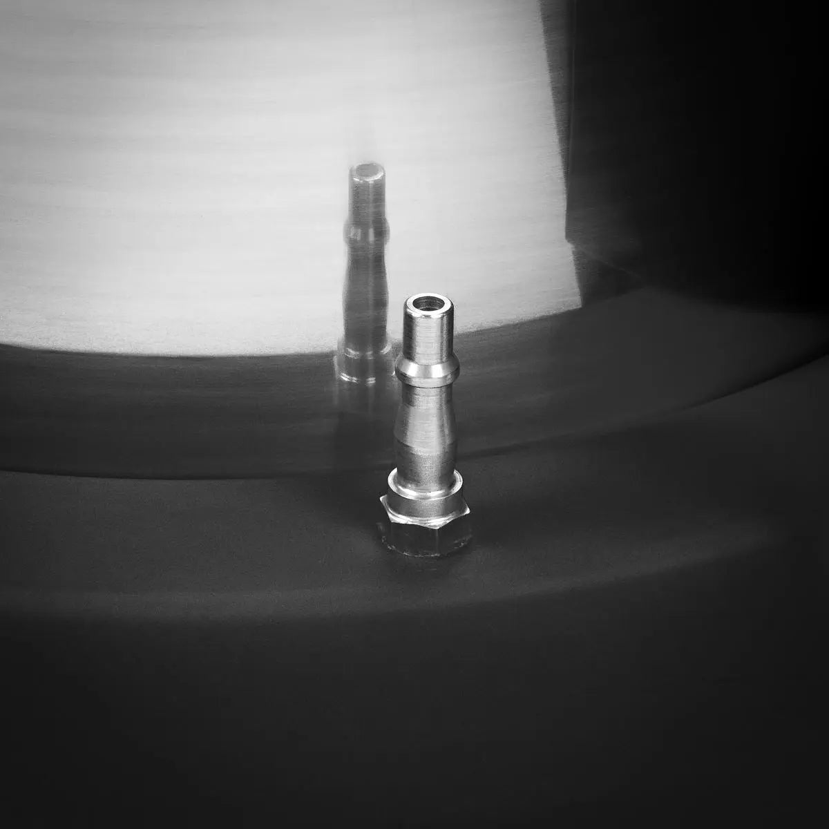 Sealey Walnut Blaster 30L Capacity  White Rose Tools