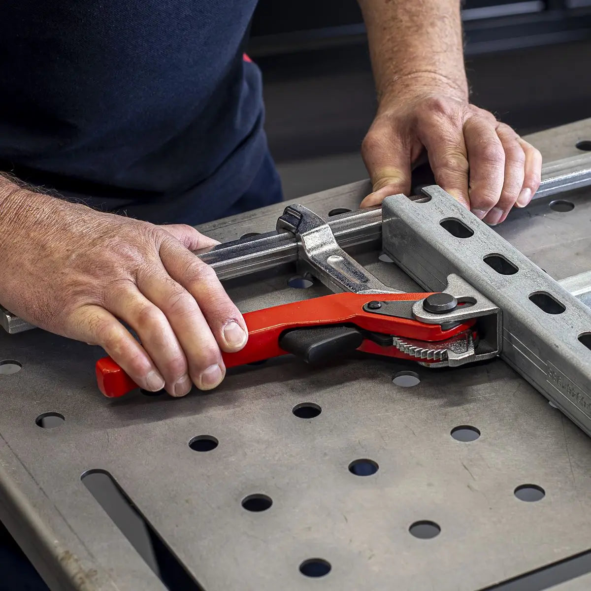 Sealey Welding Ratchet Clamp 400 x 120mm White Rose Tools