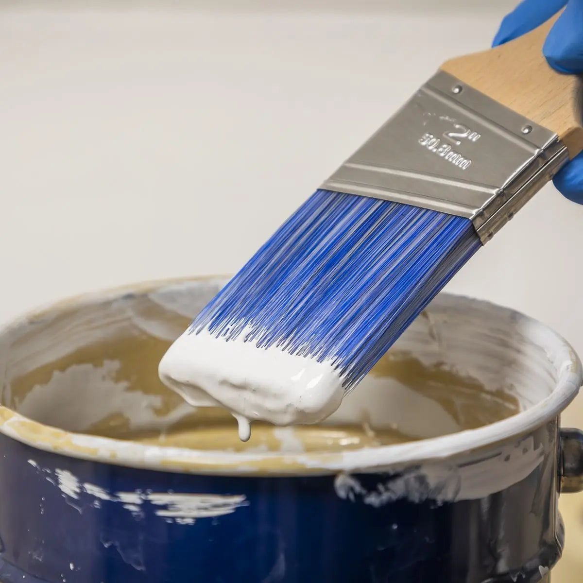 Sealey Wooden Handle Cutting-In Paint Brush 50mm  White Rose Tools