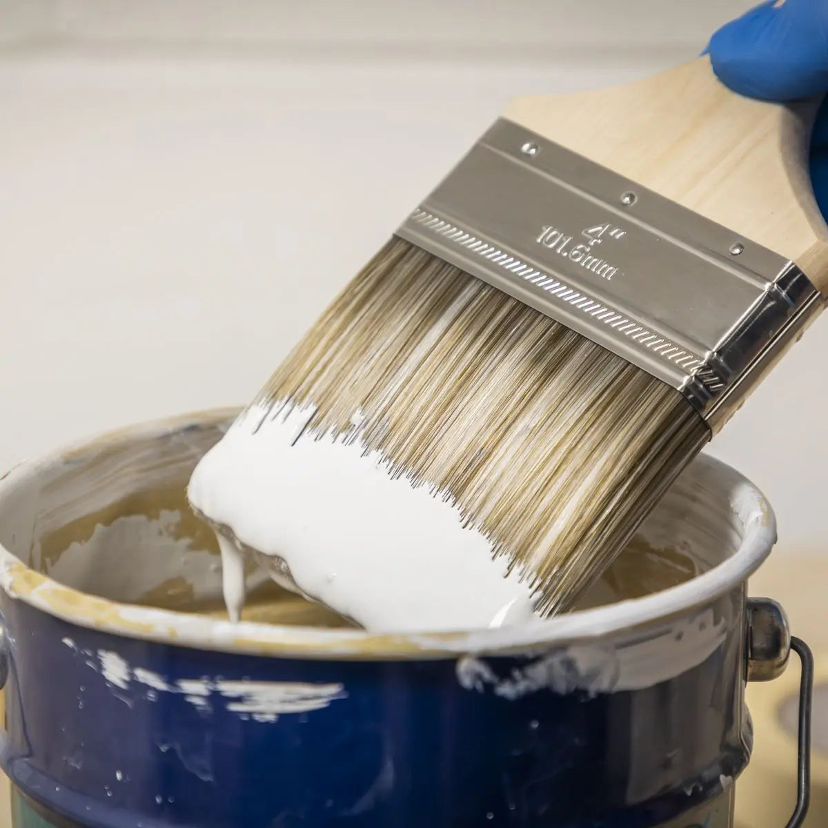 Sealey Wooden Handle Paint Brush 100mm  White Rose Tools