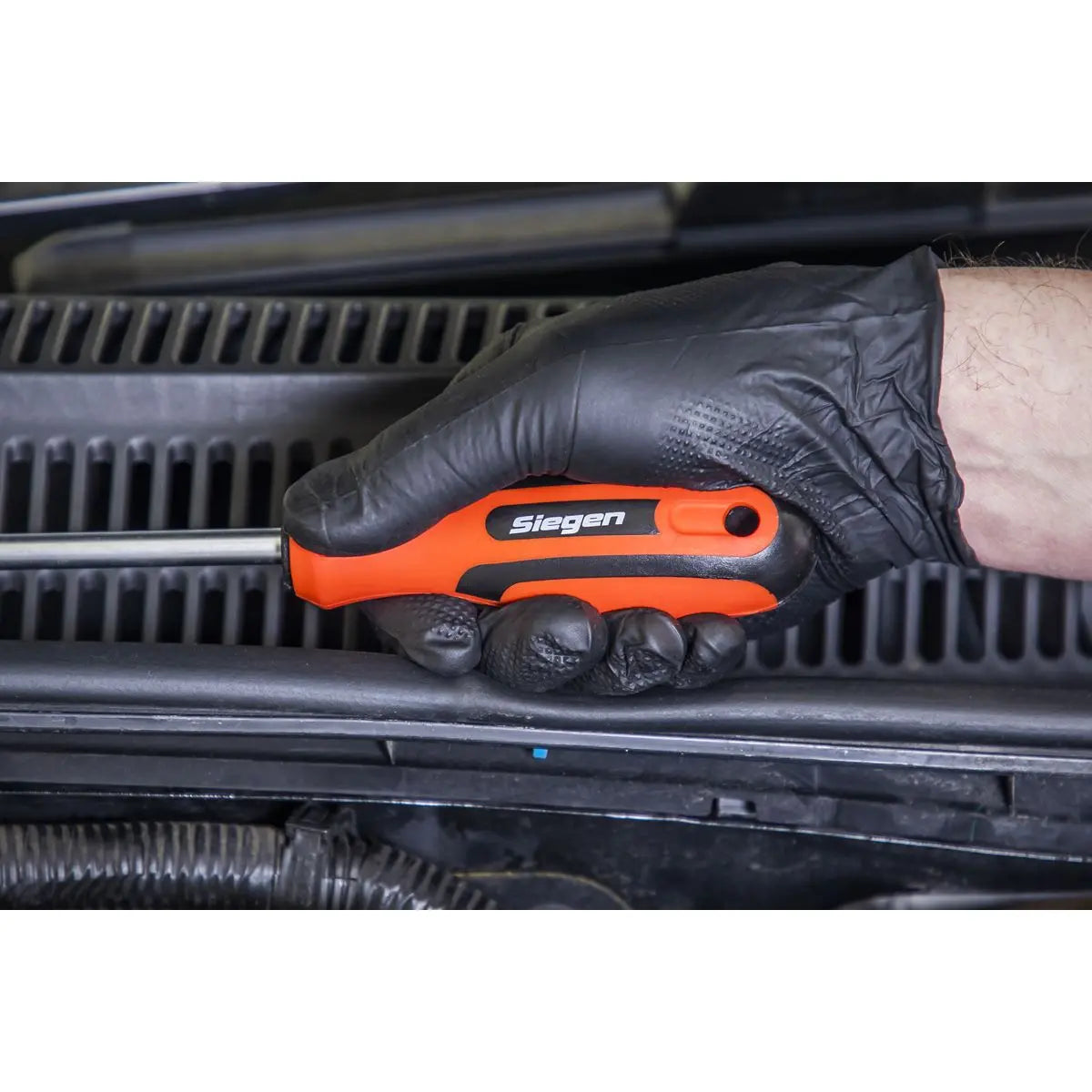 Siegen Screwdriver Set Extra Long Magnetised Tip Colour Coded Phillips Slotted White Rose Tools