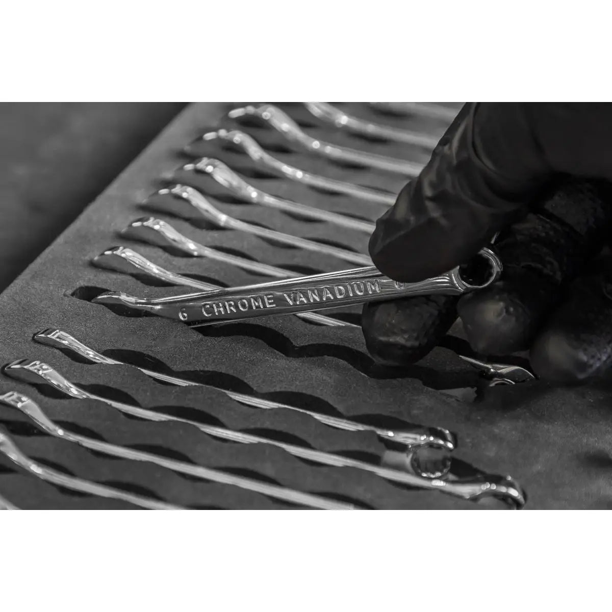 Siegen by Sealey Combination Spanner Set 32pc - Metric/Imperial White Rose Tools