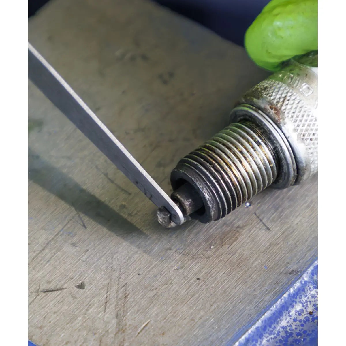 Siegen by Sealey Feeler Gauge 13 Blade - Metric White Rose Tools