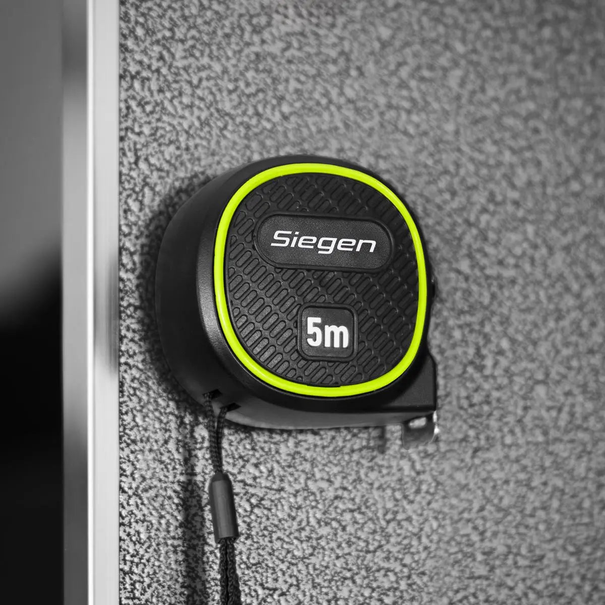 Siegen by Sealey Metric/Imperial Auto-Lock Tape Measure 5m(16ft) x 19mm White Rose Tools