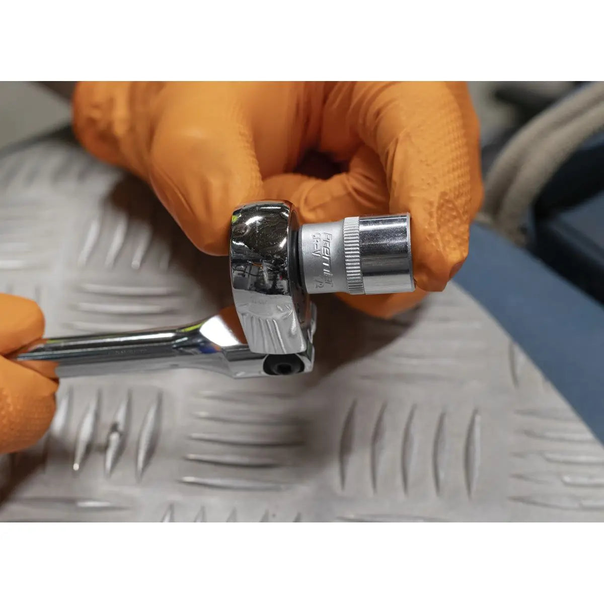 Siegen by Sealey Ratchet Wrench 1/4"Sq Drive Long Flexi-Head Flip Reverse White Rose Tools