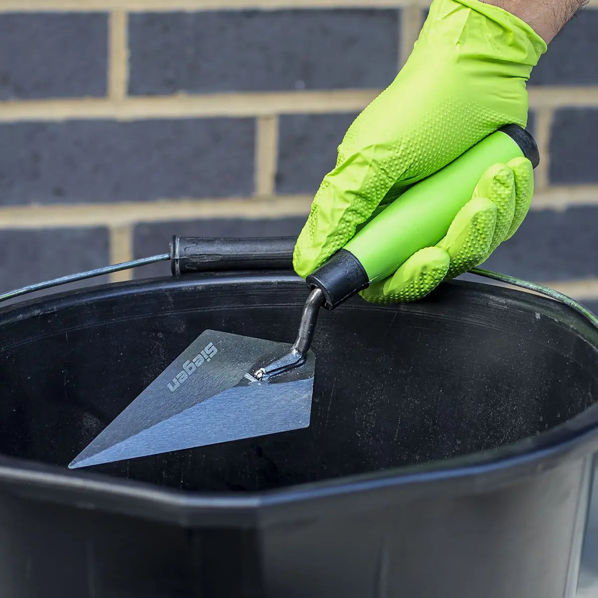 Siegen by Sealey Siegen Carbon Steel Pointing Trowel with Soft Grip 150mm  White Rose Tools