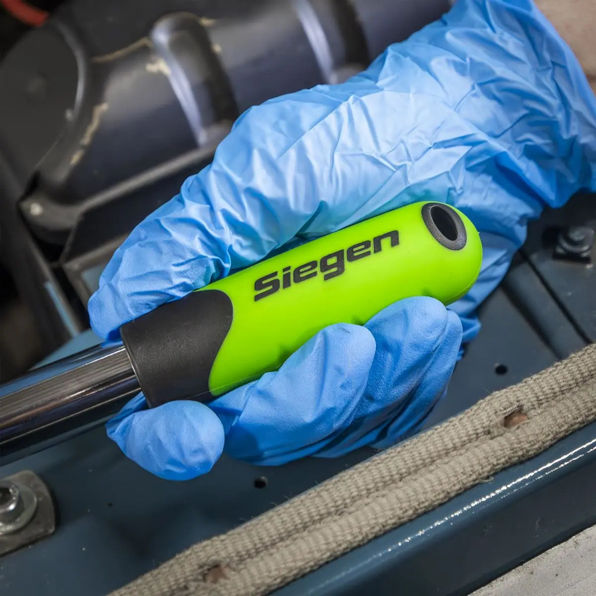 Siegen by Sealey Socket Set Extendable Ratchet 3/8"Sq Drive 34pc White Rose Tools