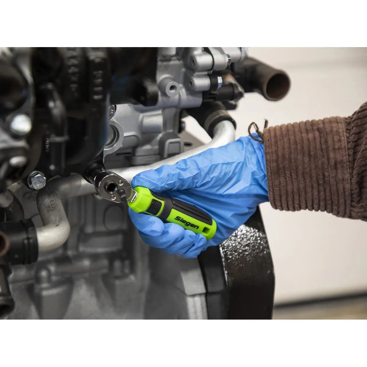 Siegen by Sealey Socket & Bit Set 38pc 1/4"Sq Drive White Rose Tools