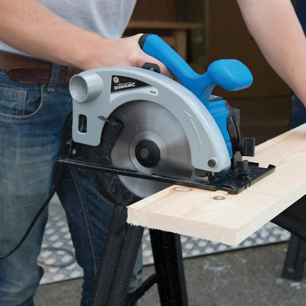 Silverline 1200W Circular Saw 185mm 845135  White Rose Tools