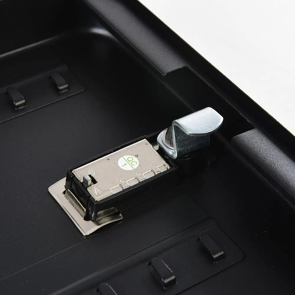 Silverline 3-Digit Combination 20-Key Cabinet 200 x 160 75mm 542519 White Rose Tools