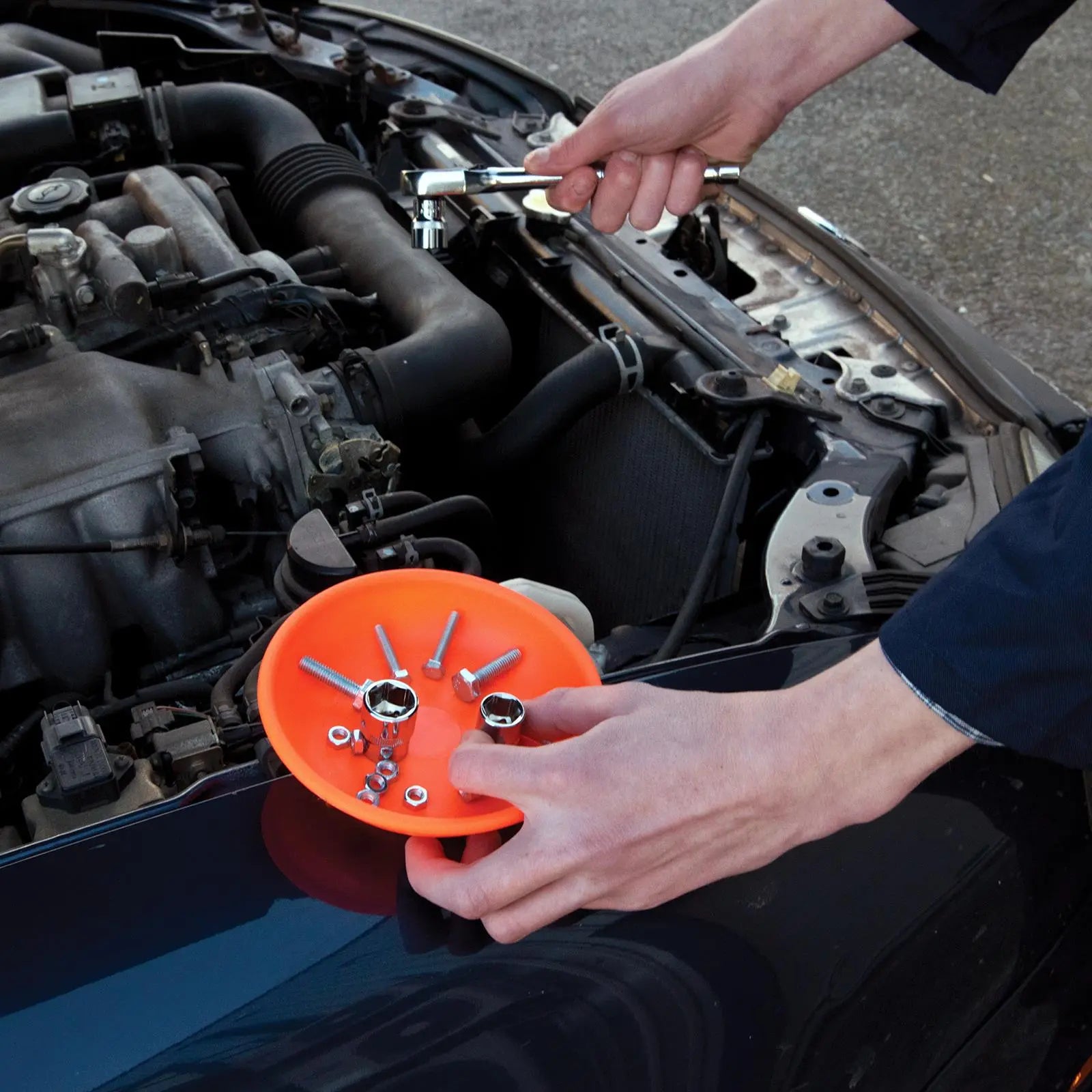 Silverline 3 Piece Hi-Vis Magnetic Bowls Parts Trays Storage Dish Bowl