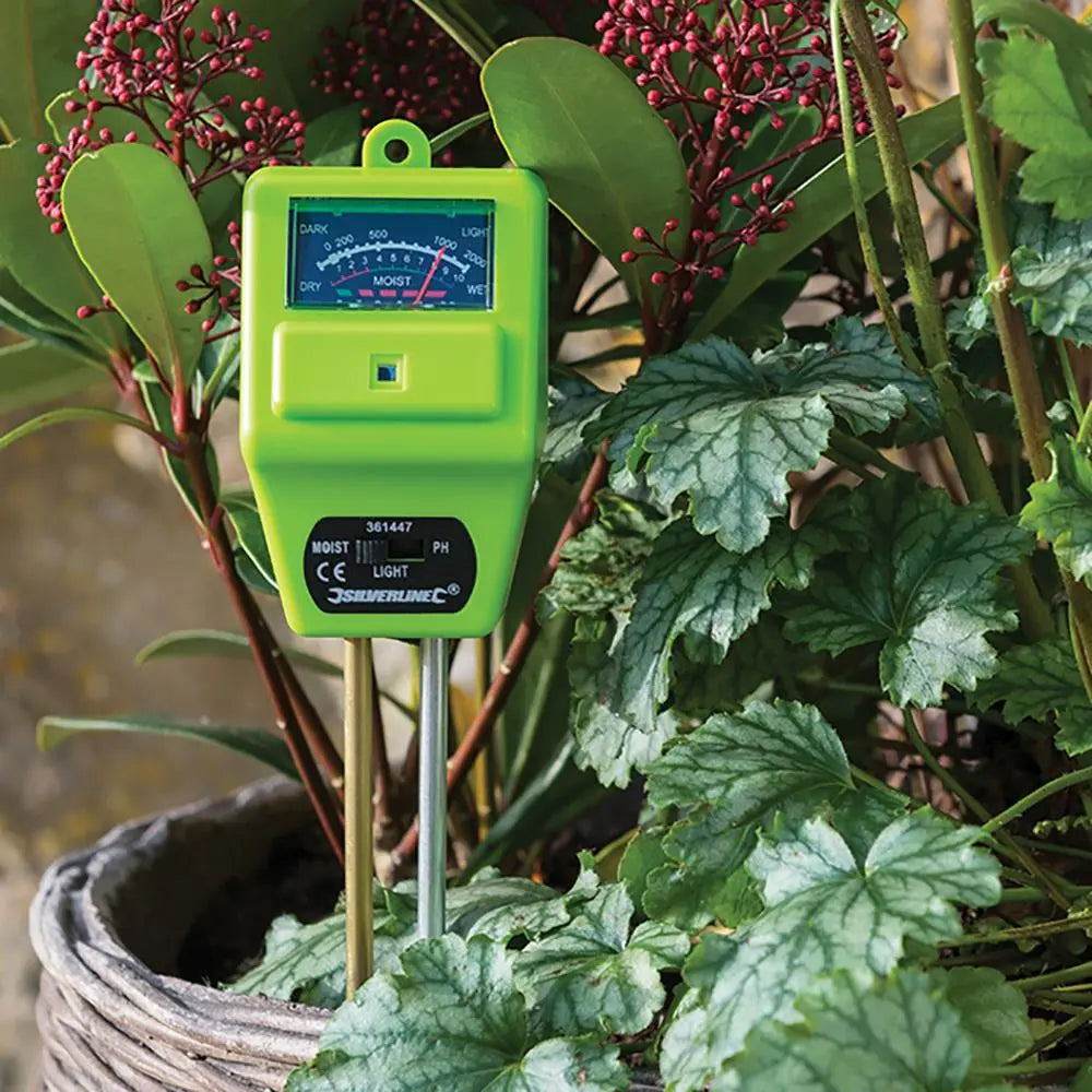 Silverline 3 in 1 Soil Tester Plant Moisture Light PH Acid Solar Powered
