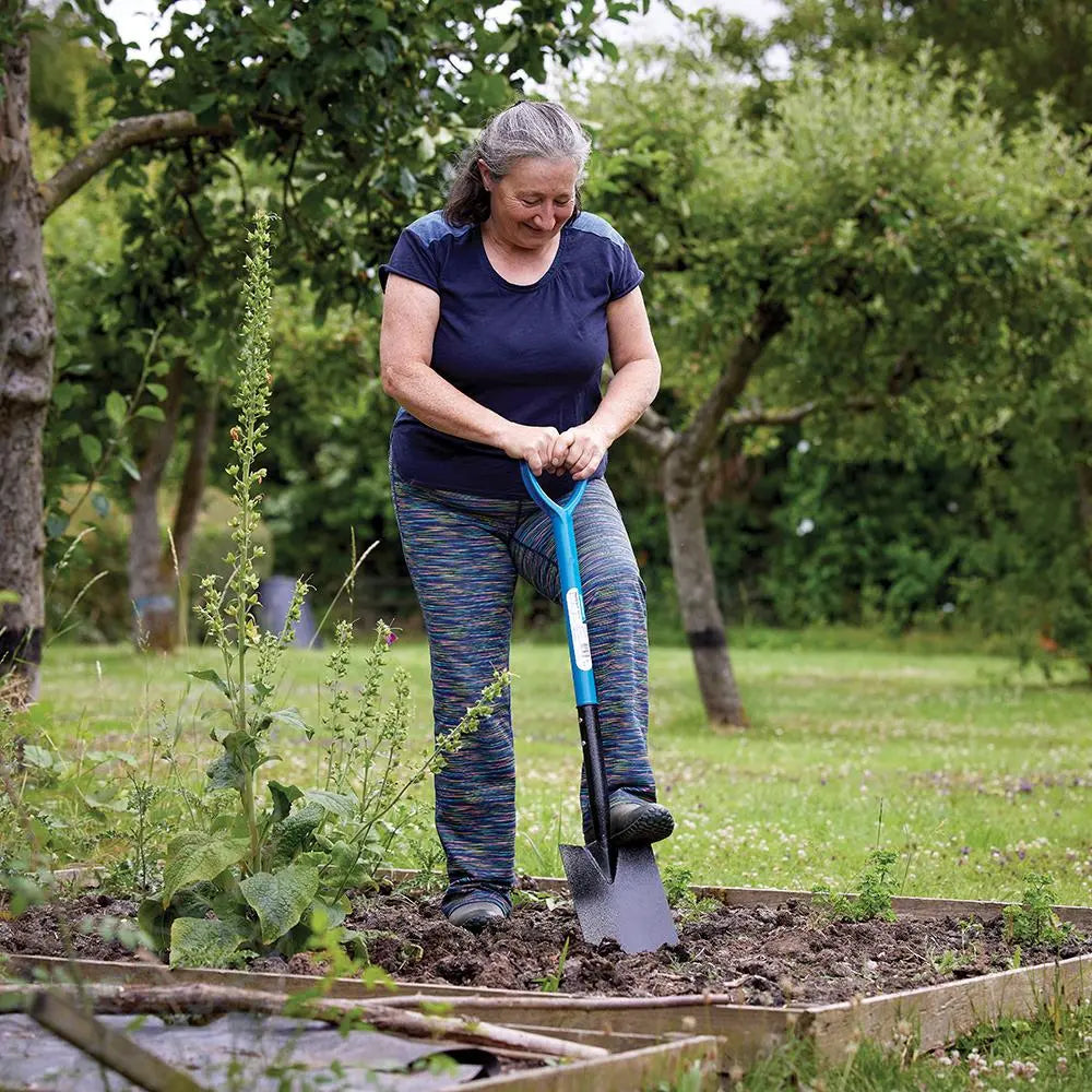 Silverline Digging Spade 1000mm 224519  White Rose Tools
