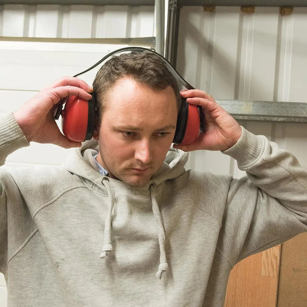 Silverline Ear Defenders SNR 27dB H=30dB M=25dB L=18dB 633815 White Rose Tools