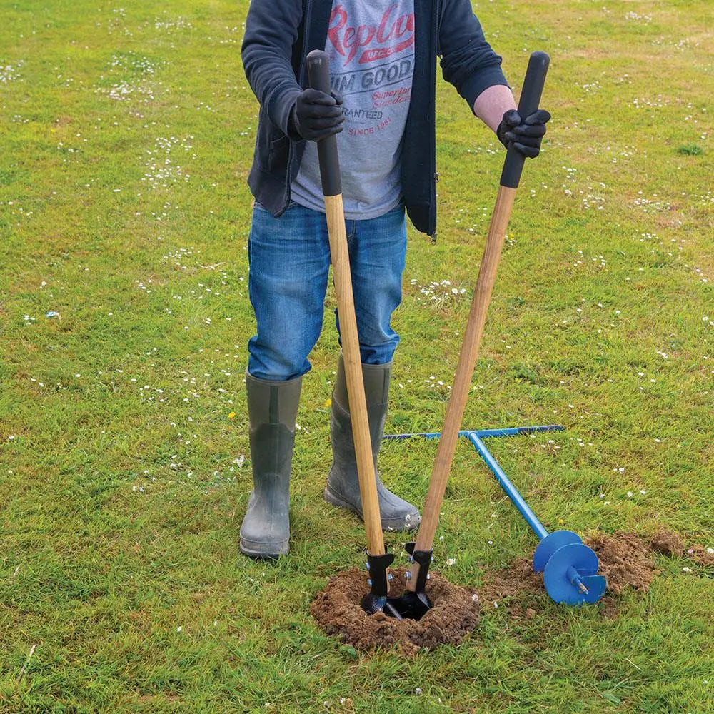 Silverline Heavy Duty Post Hole Digger 1500mm 555508  White Rose Tools