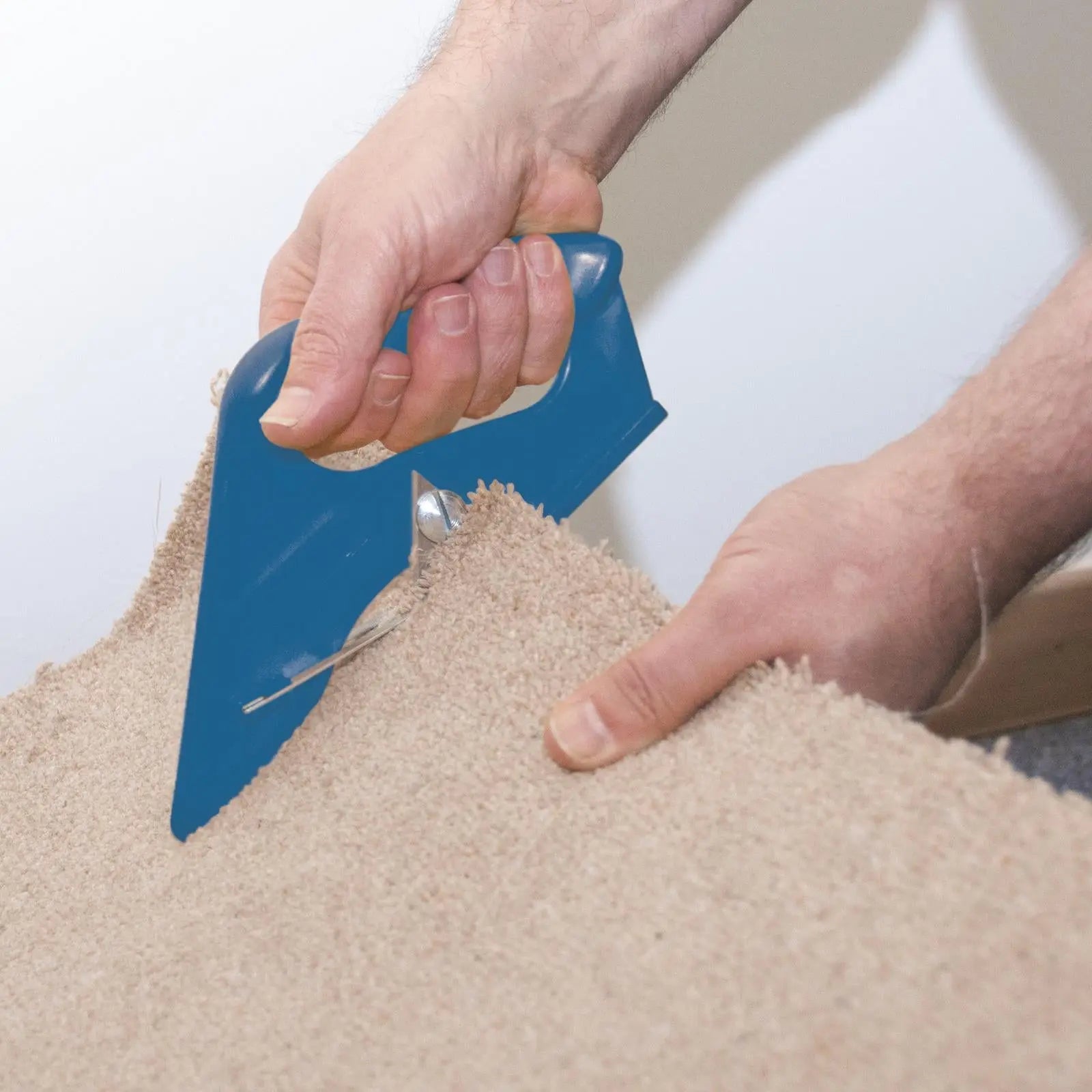 Silverline Universal Carpet Cutter Vinyl Heavy Duty Fabric Trimmer 230mm