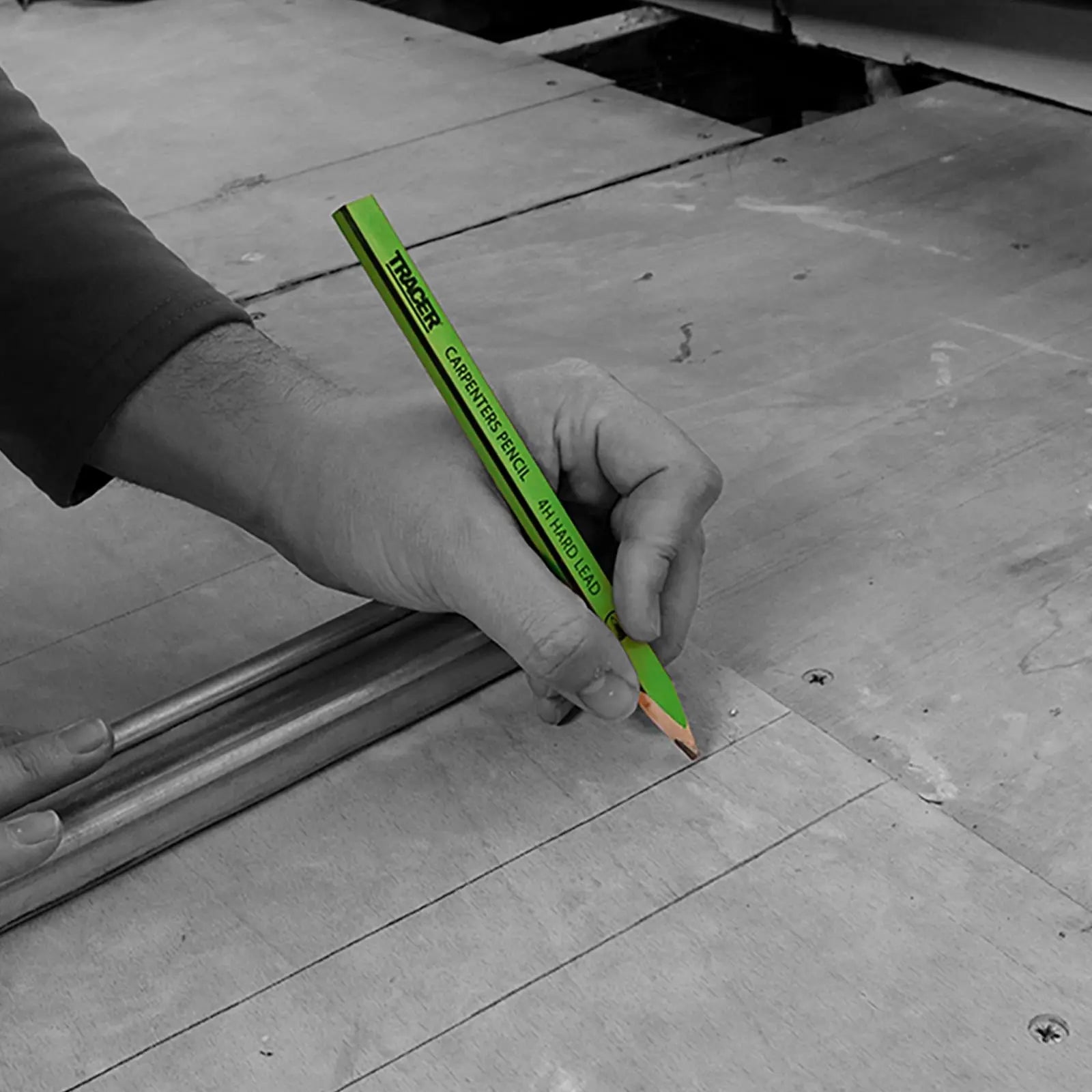 TRACER Carpenters Pencils with Sharpener 12 Pack White Rose Tools