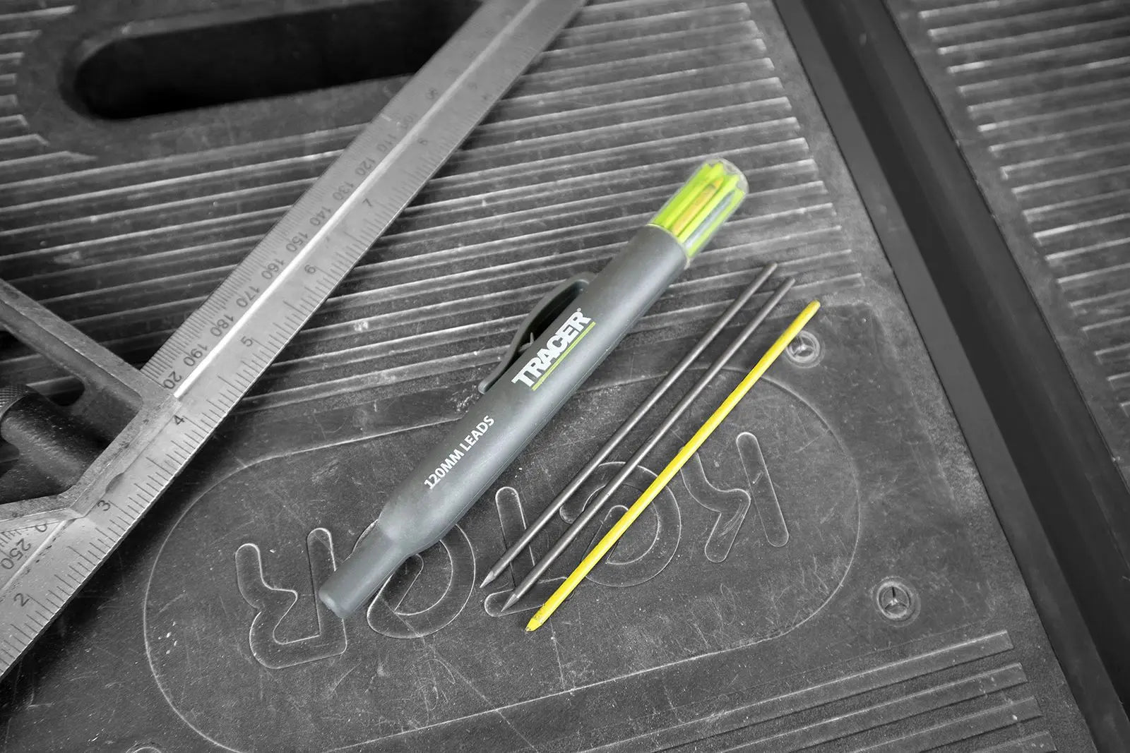 TRACER Deep Hole Pencil Marker with ALH1 6 Replacement Leads with Site Holster