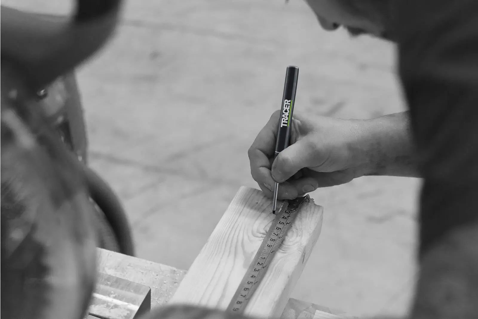 TRACER Long Nib Deep Hole Marker 2 Pack White Rose Tools