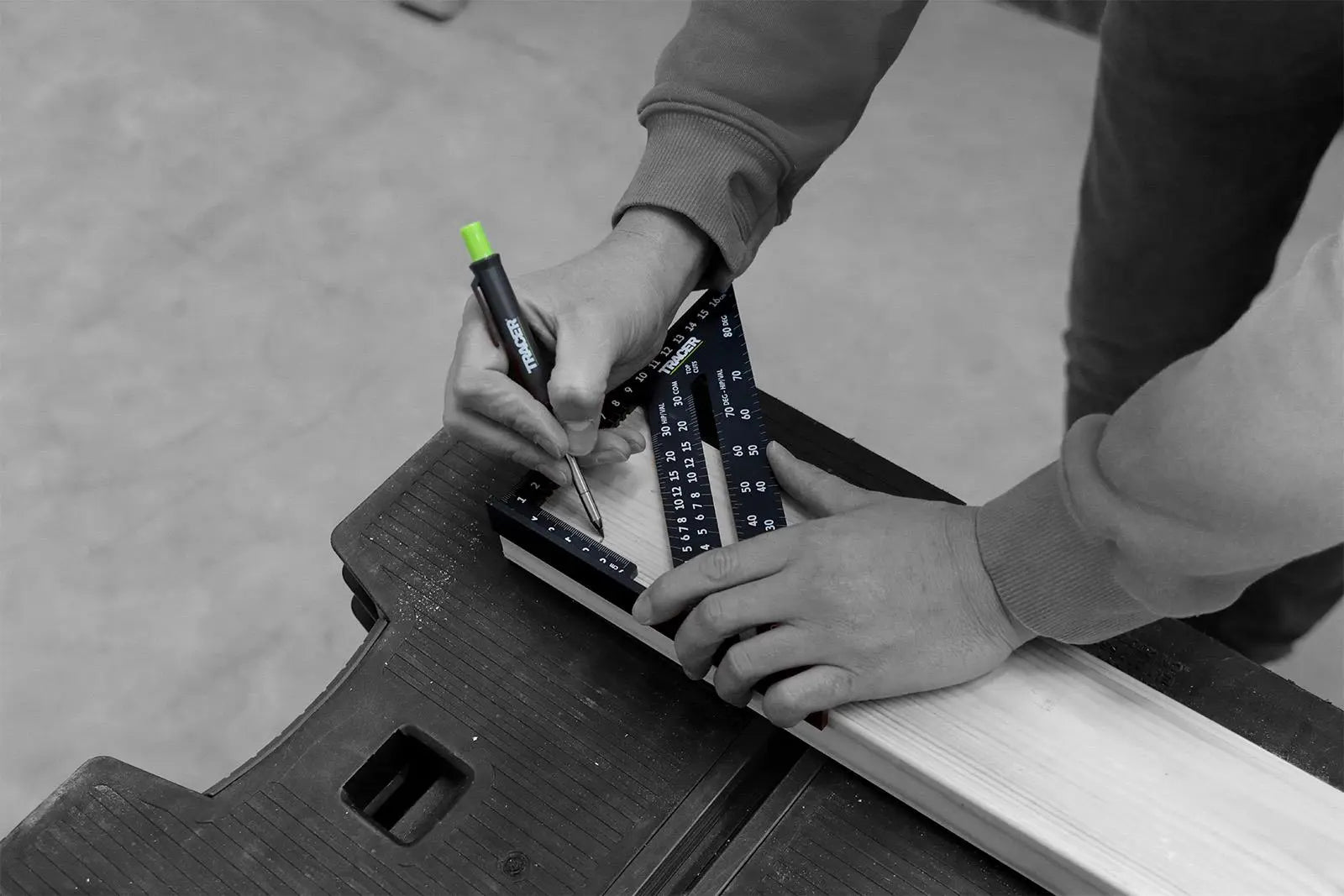 TRACER Metric Speed Square 175mm White Rose Tools