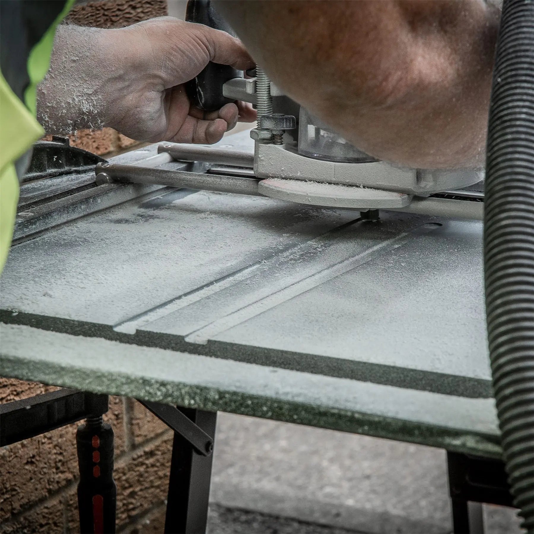 Trend Craftpro 1/2" Tct 2.5mm Radius Flat Draining Groove Router Cutter, 16mm X 20mm C306X1/2TC White Rose Tools