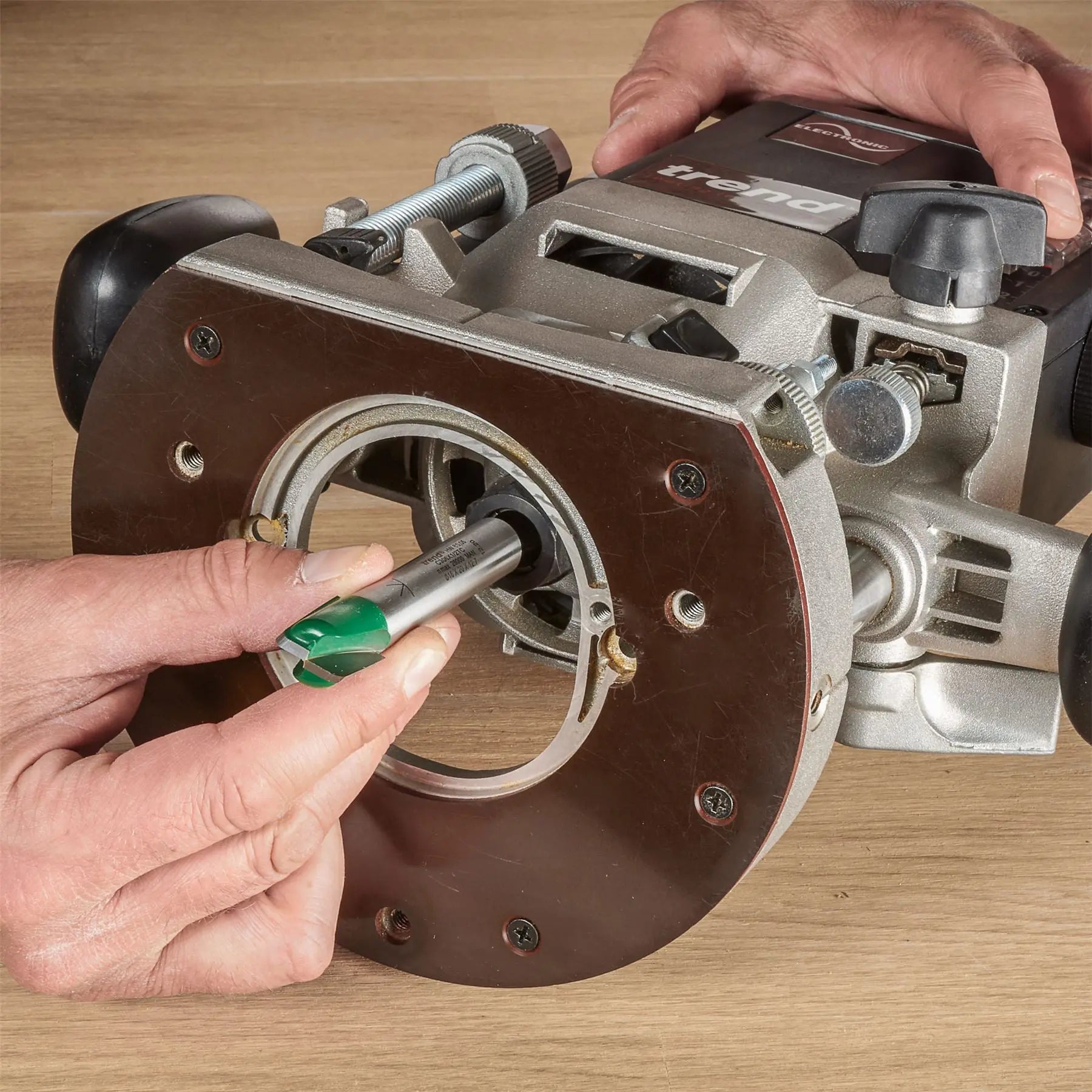 Trend Craftpro 1/2" Tct 2.5mm Radius Flat Draining Groove Router Cutter, 16mm X 20mm C306X1/2TC White Rose Tools