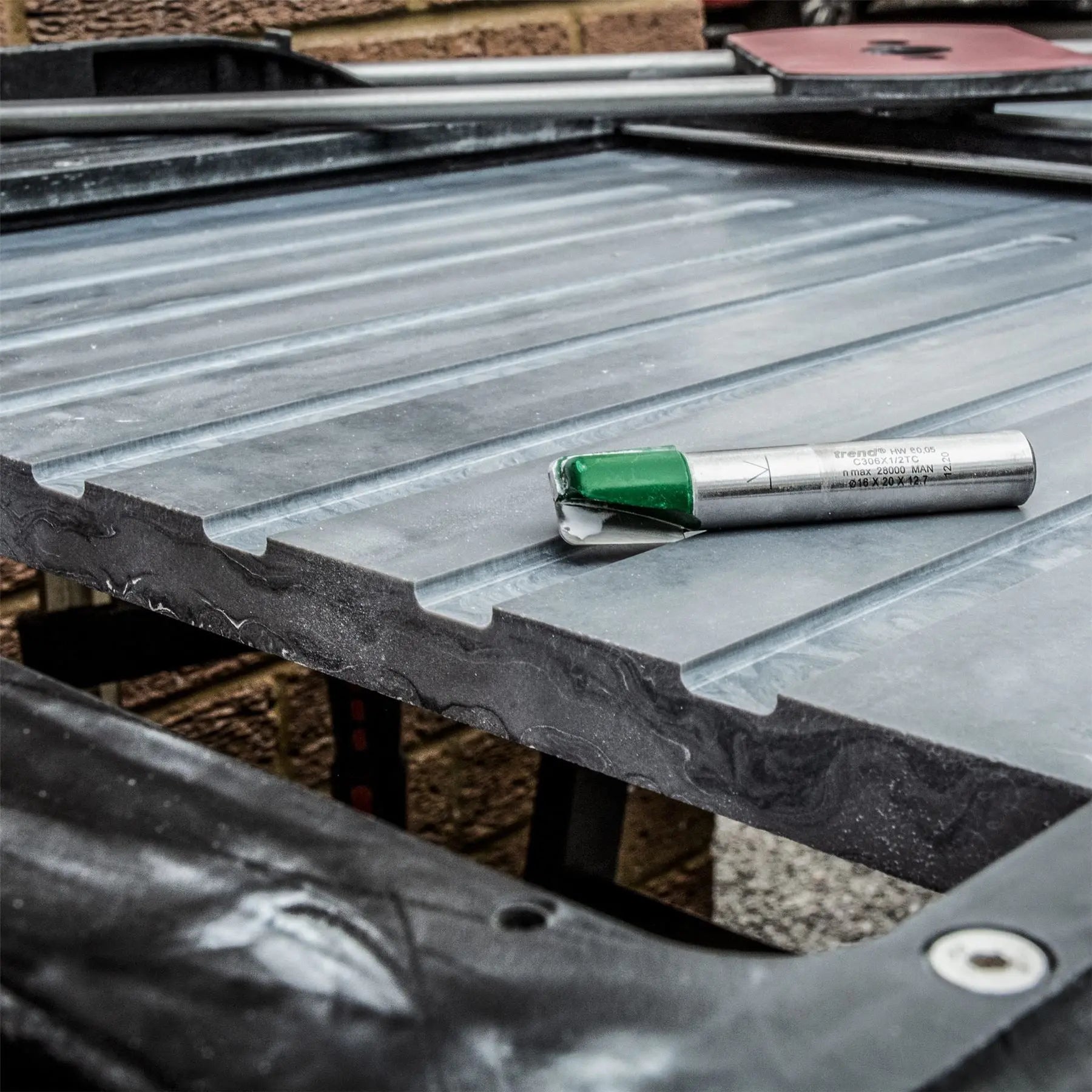 Trend Craftpro 1/2" Tct 2.5mm Radius Flat Draining Groove Router Cutter, 16mm X 20mm C306X1/2TC White Rose Tools