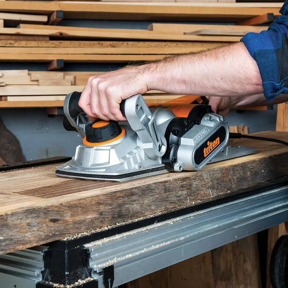 Triton 1800W Triple Blade Planer 180mm TPL180B 982168  White Rose Tools