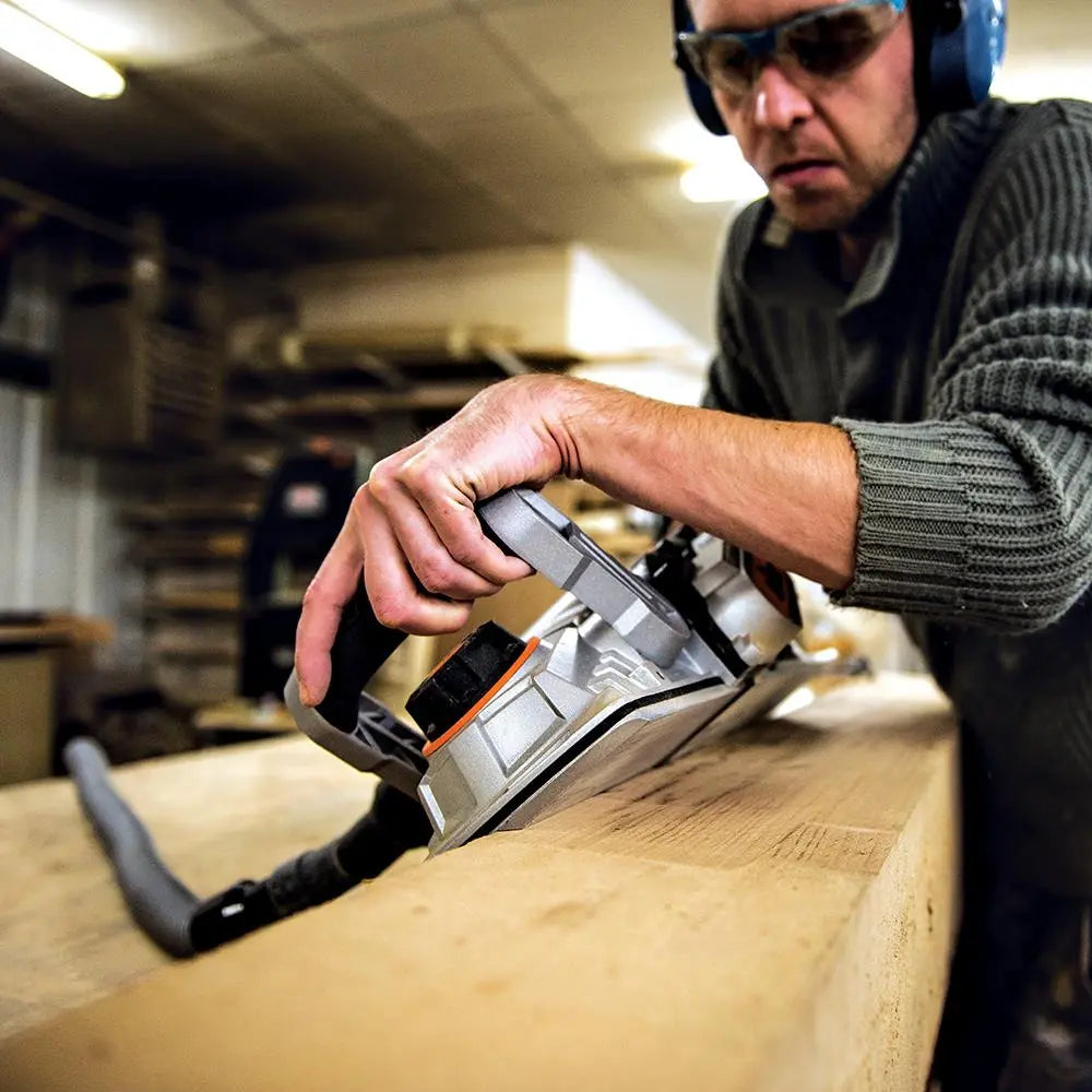 Triton 1800W Triple Blade Planer 180mm TPL180B 982168  White Rose Tools