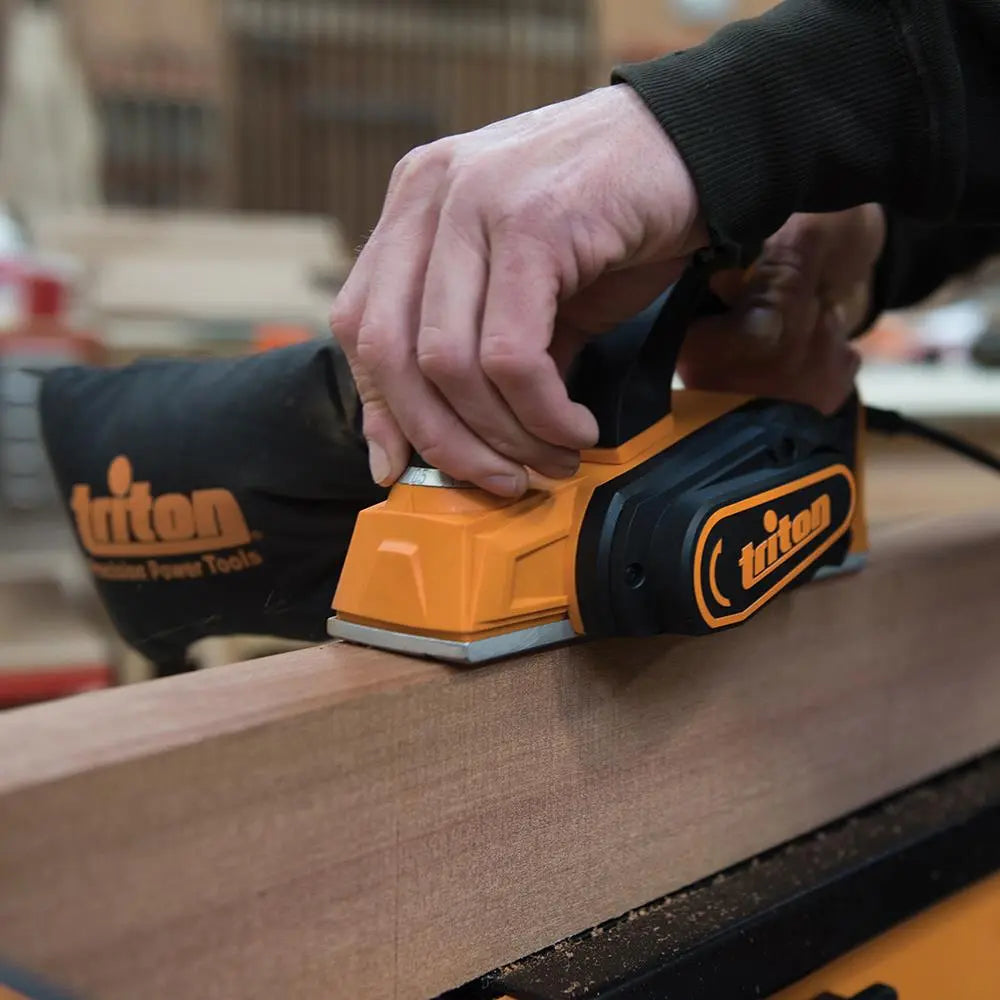 Triton 450W Mini Planer 60mm TMNPL 516283  White Rose Tools