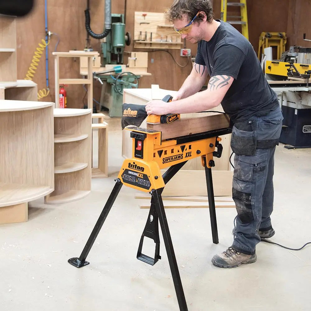 Triton 450W Mini Planer 60mm TMNPL 516283  White Rose Tools