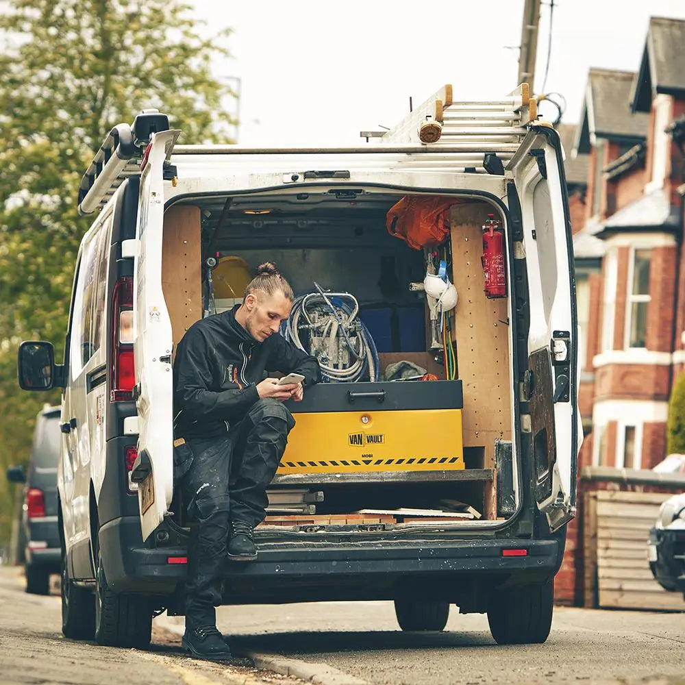 Van Vault Mobi with Docking Station 780 x 415 370mm S10850 White Rose Tools