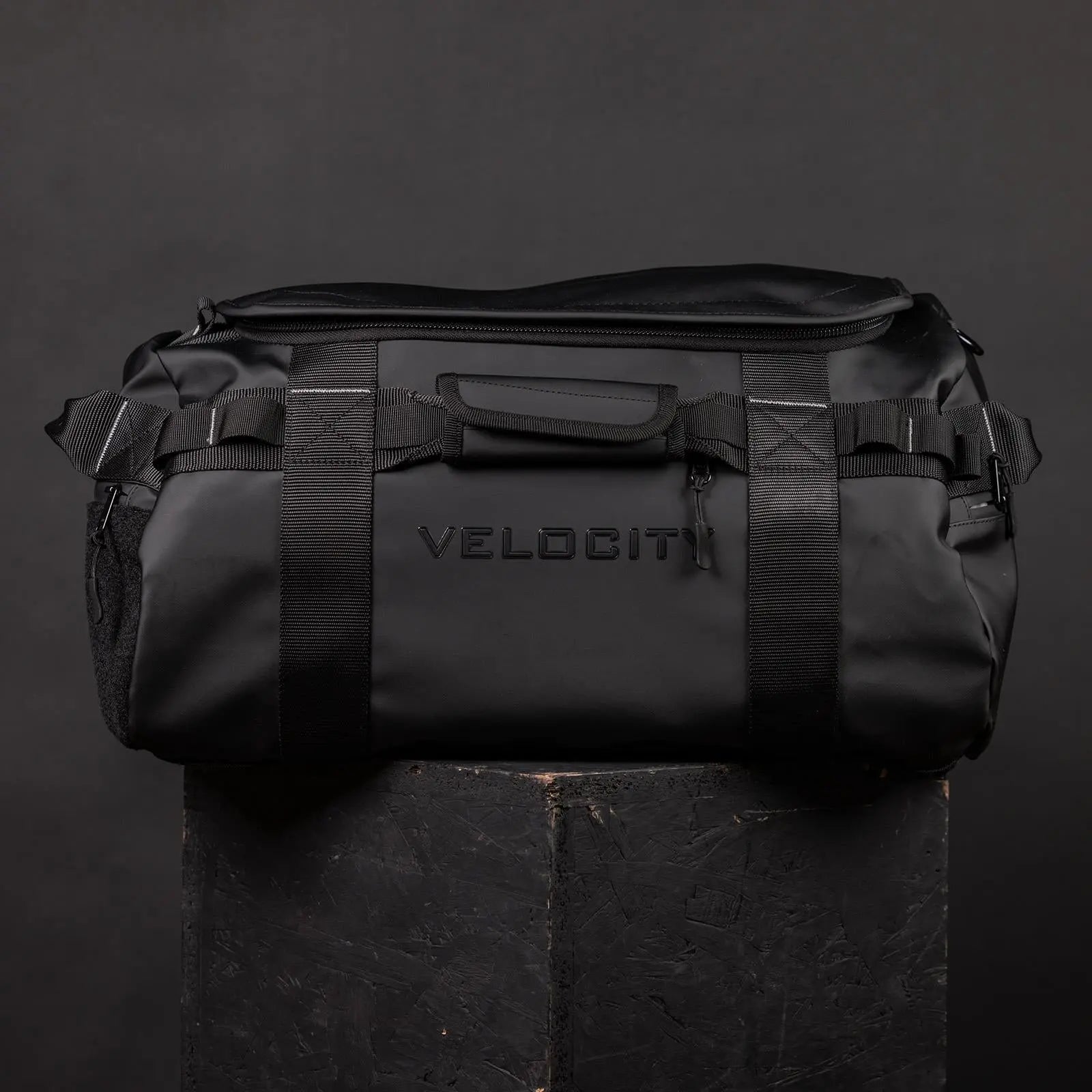 Velocity 40L Duffel Gym Travel Bag - Shadow Black DB-40  White Rose Tools