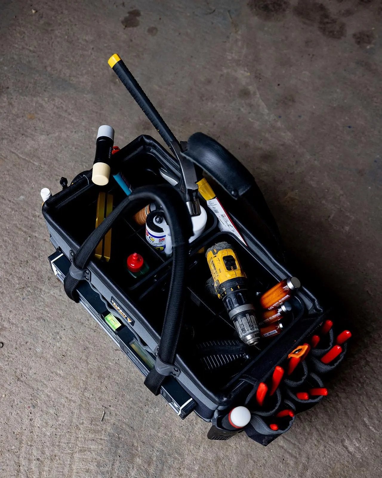 Velocity Rogue 11.0 Contractors Bag Black VR-1701 White Rose Tools