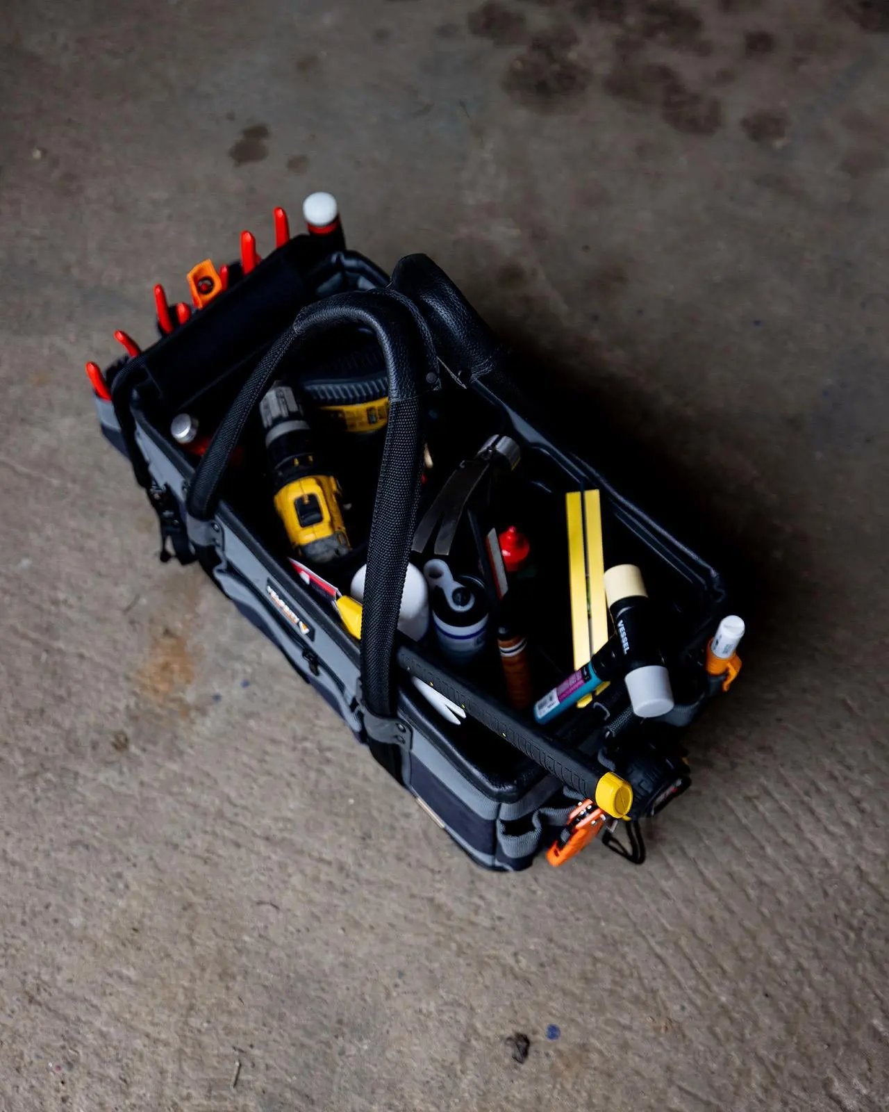 Velocity Rogue 11.0 Contractors Bag Black VR-1701 White Rose Tools