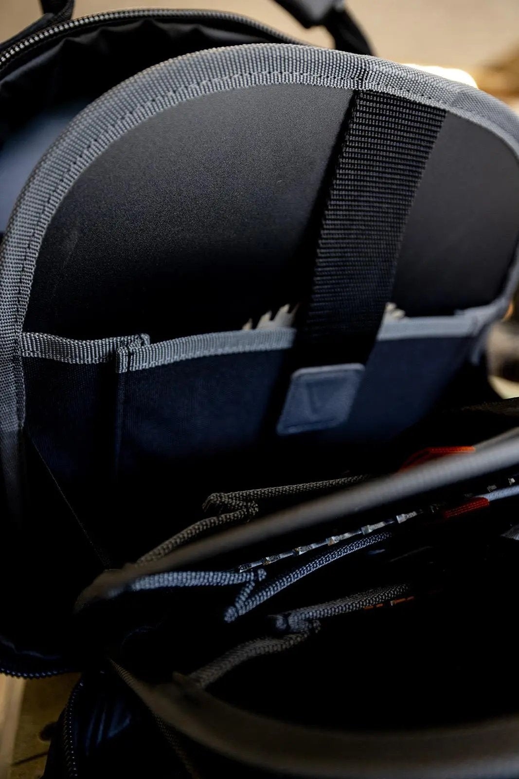 Velocity Rogue 14.0 Blade Storage Bag 11 Compartments up to 305mm Diameter VR-2911 White Rose Tools