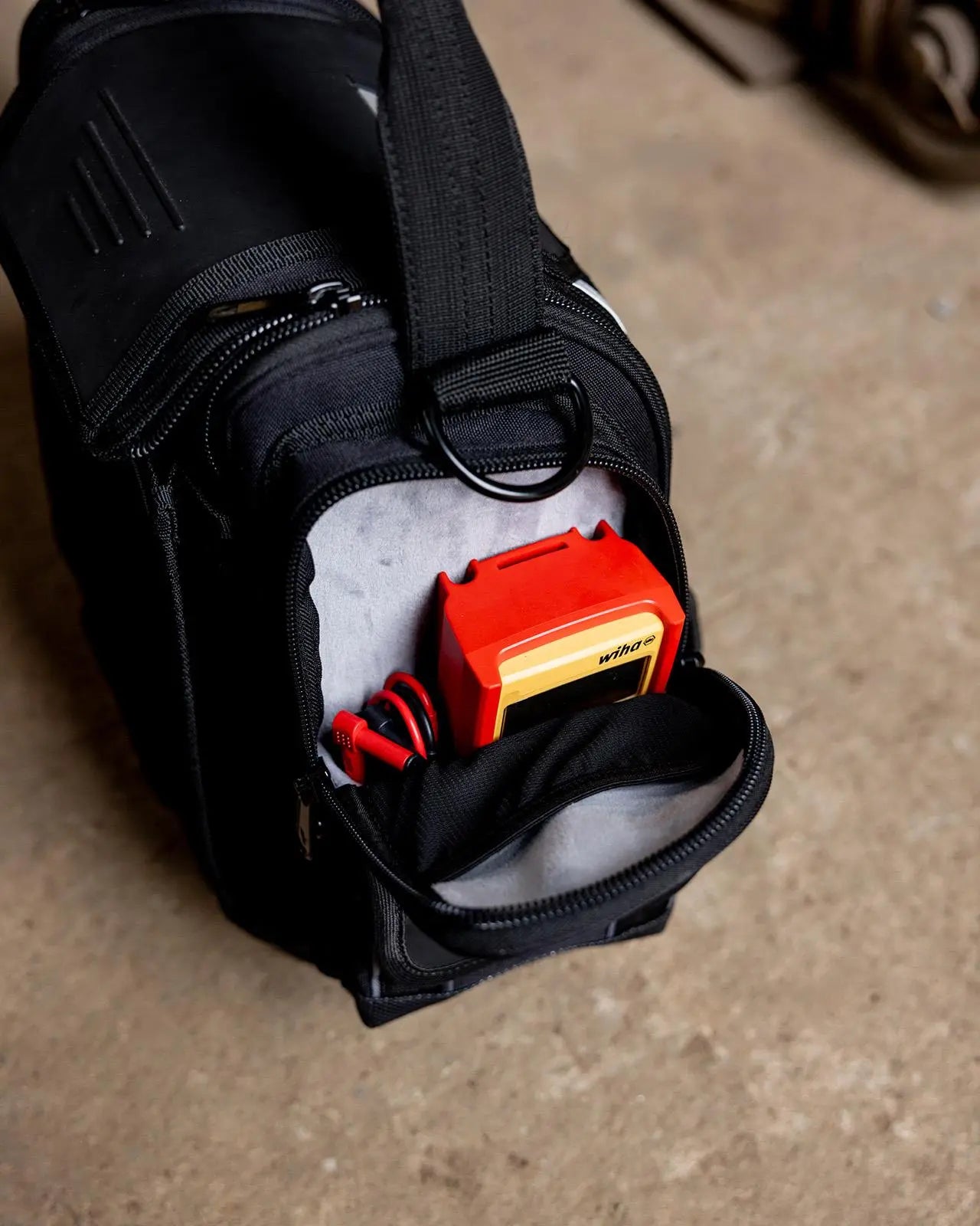 Velocity Rogue 20M Meter Bag Shadow Black Connect Compatible SB-20M-B  White Rose Tools