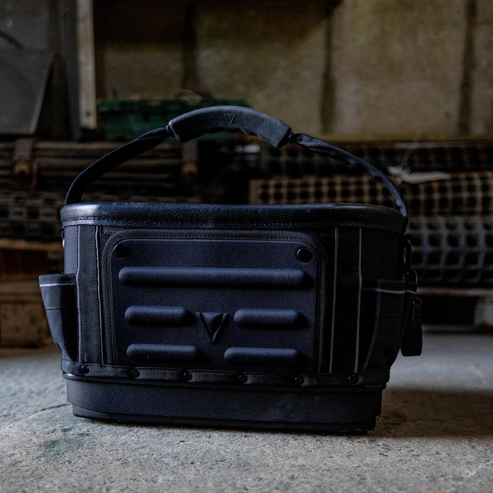 Velocity Rogue 30 Open Tote Black Connect Compatible OT-30-B White Rose Tools